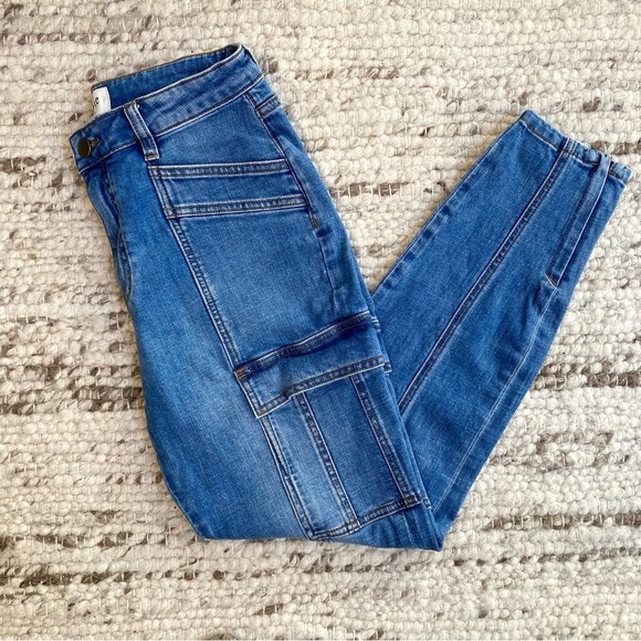 Joie High Rise Cargo Utility Straight Leg Jeans, Size 29 - Picture 4 of 11